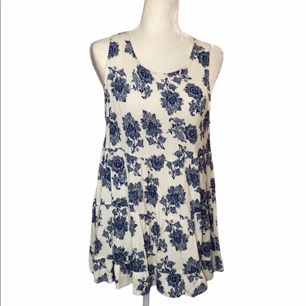 Altar’d State Short Sleeve flowing tunic Top